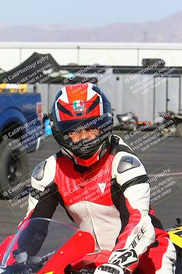 media/Apr-10-2022-SoCal Trackdays (Sun) [[f104b12566]]/Around the Pits/